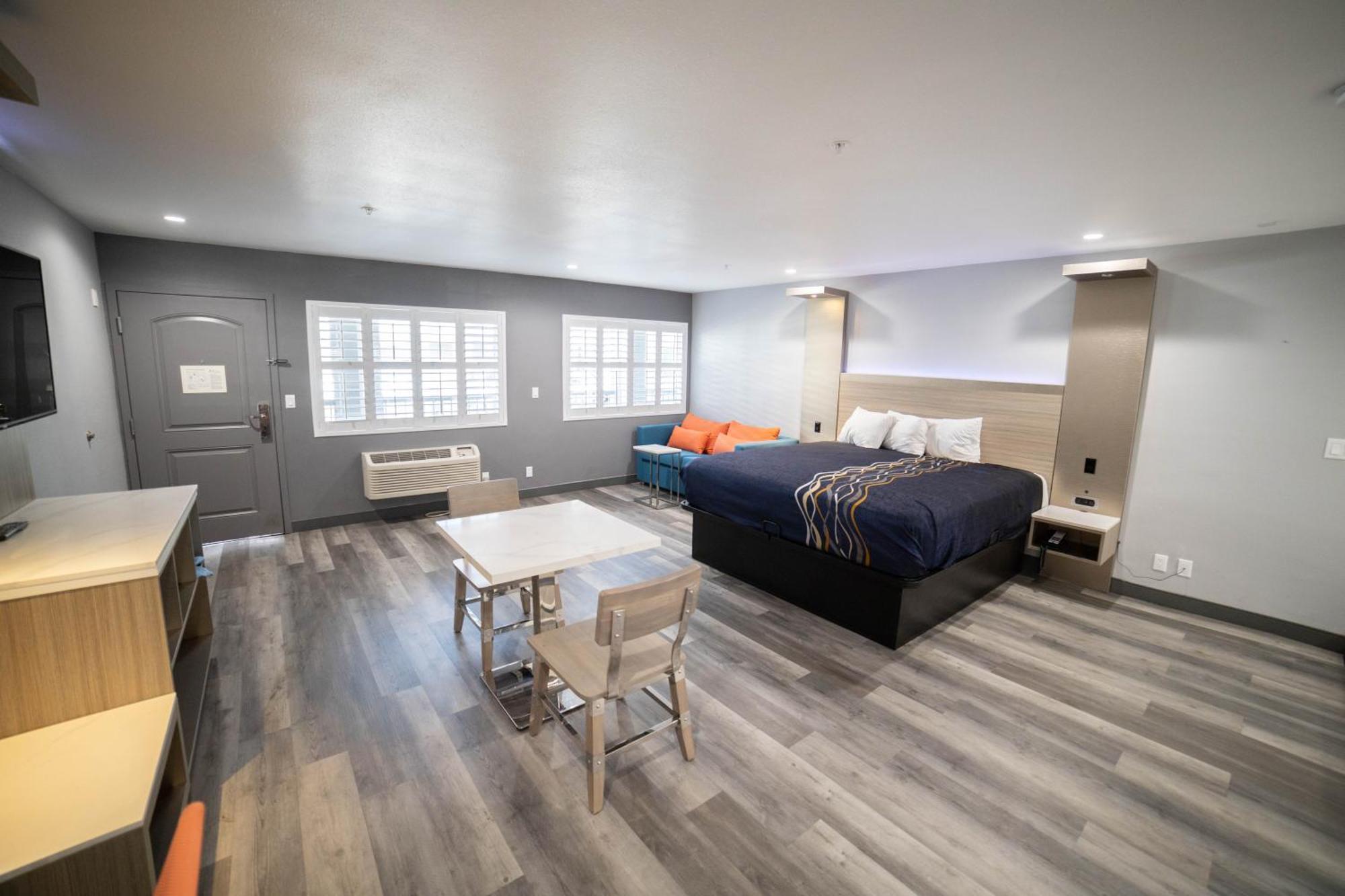 Travelodge By Wyndham Whittier Buitenkant foto